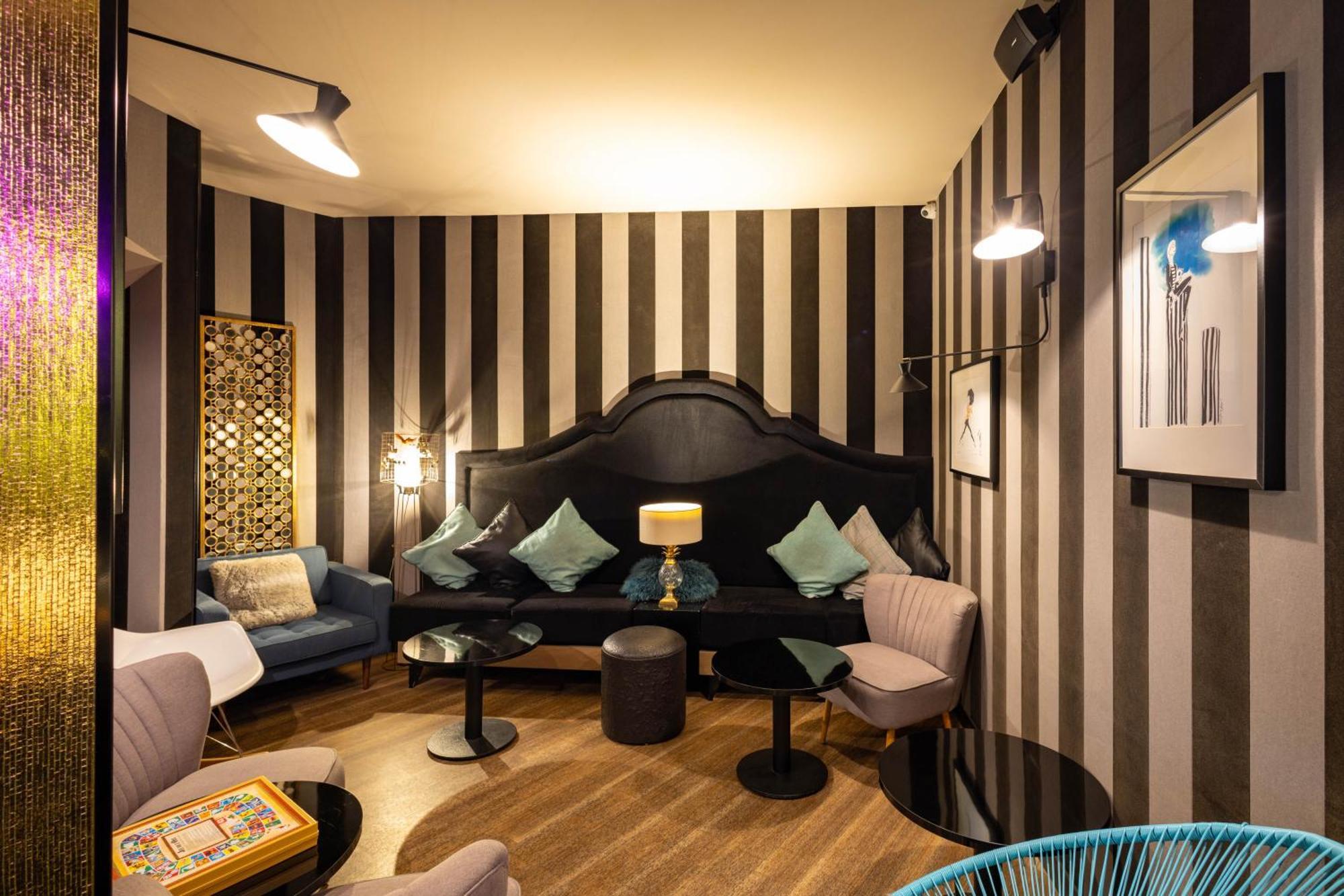 Hotel La Parizienne Ngoại thất bức ảnh